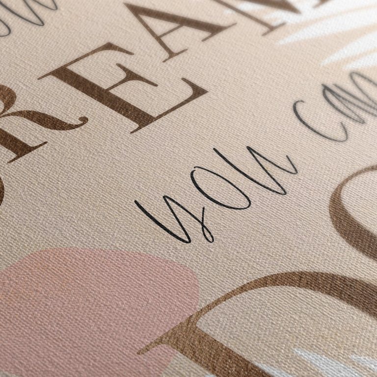Κοντινή λήψη στην ύφανση του καμβά «Dream It Do It»