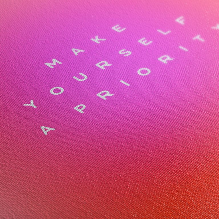 Κοντινή λήψη στην ύφανση του καμβά «Gradient Aura»