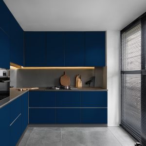 Μονόχρωμο Αυτοκόλλητο για Ντουλάπια Κουζίνας Μπλε – Decotek 500107