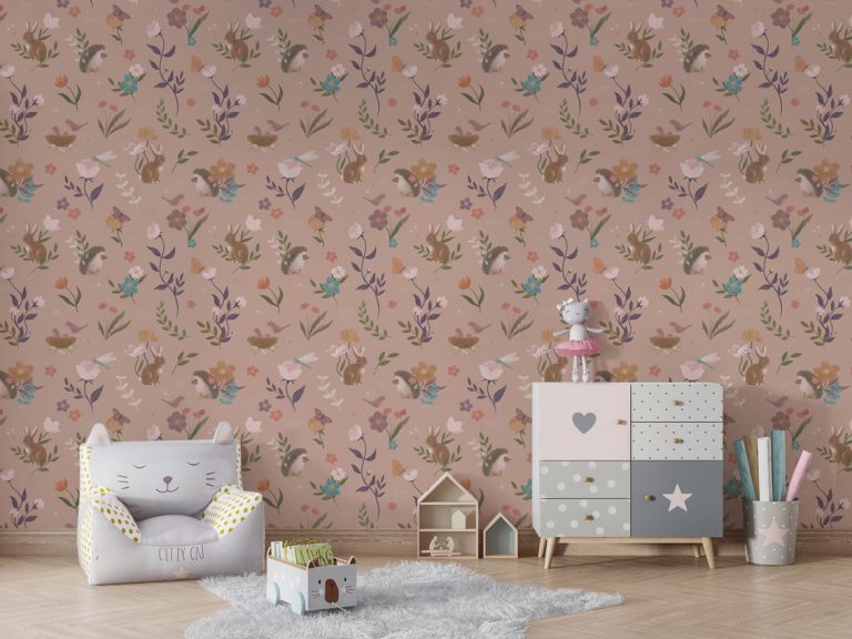 Φωτοταπετσαρία Cute Forest Pink σε παιδικό δωμάτιο με πολυθρόνα και συρταριέρα