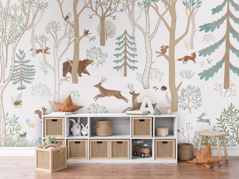 Φωτοταπετσαρία Frisky Forest Blue σε παιδικό δωμάτιο με συρταριέρα